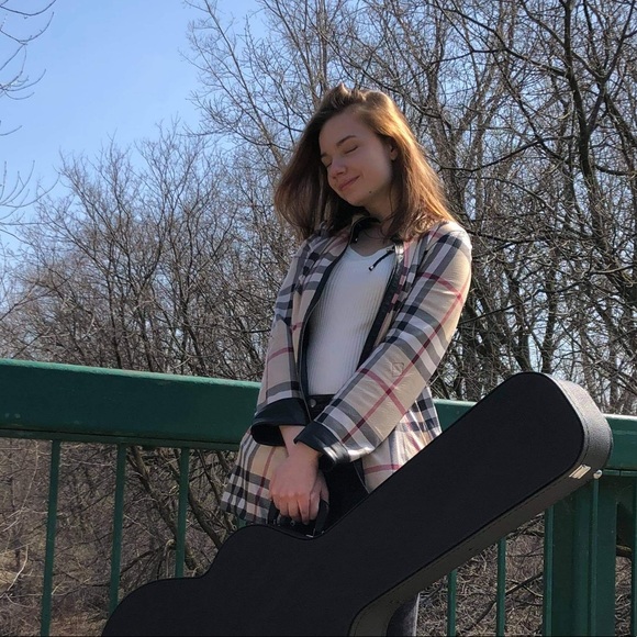 Meet your Posher, Daria - Picture 3 of 3